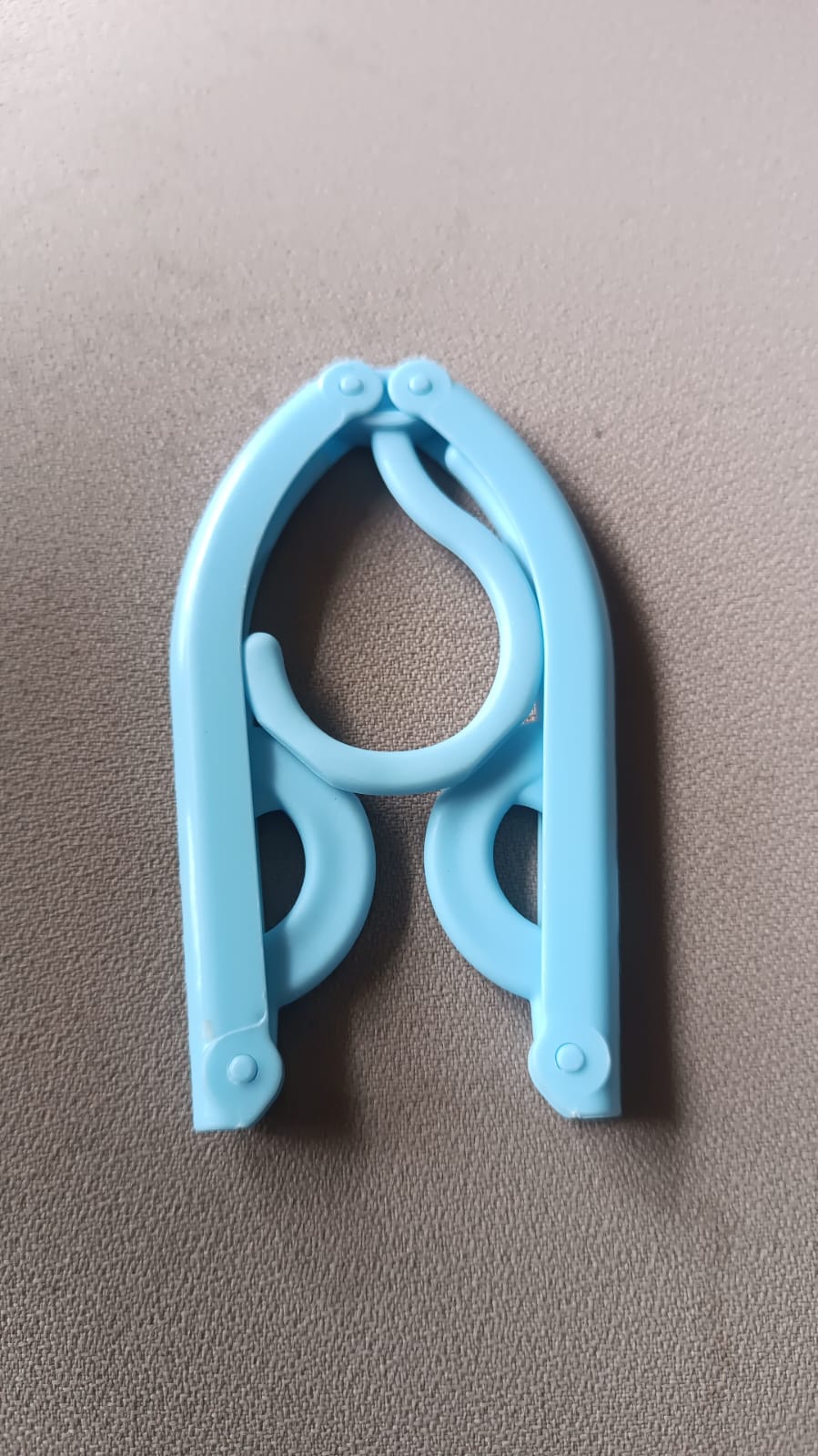 Travel Hangers – Portable Folding Clothes Drying Rack for All