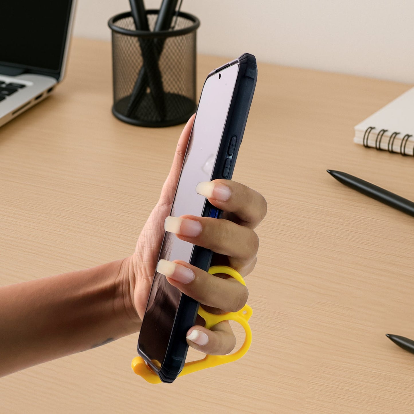 Creative Plastic Hand-Shaped Mobile Holder Stand